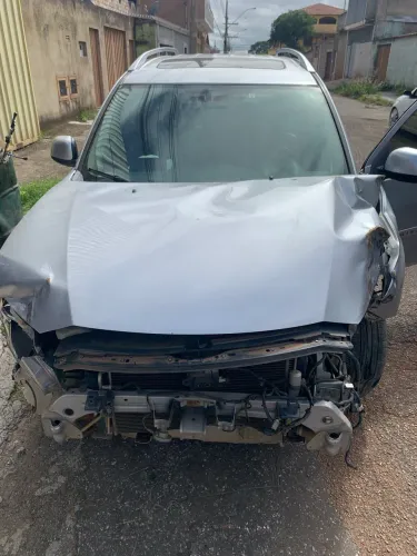 SUCATA OUTLANDER 3.0 V6 2011