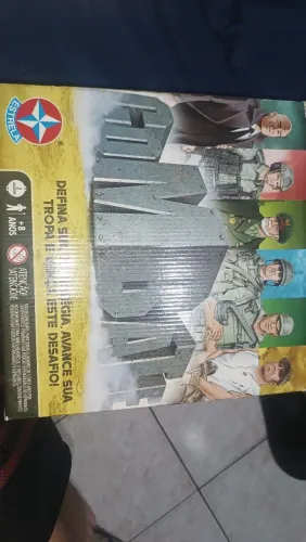Jogo tabuleiro - COMBATE