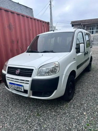 Fiat Doblo Essence 1.8 Flex 16V 5P 2017