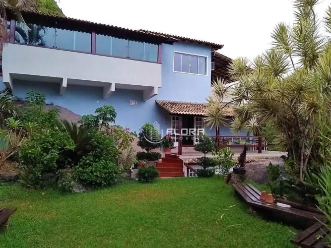 Casa com 4 dormitórios à venda, 450 m² por R$ 1.980.000,00 - Itacoatiara - Niterói/RJ