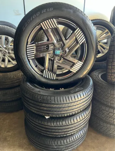 Rodas Fiat toro 2026 original Mopar+ pneus Pirelli novos 