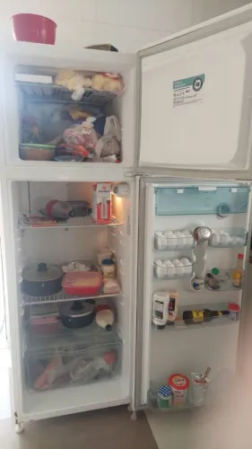 Geladeira samsung 359L