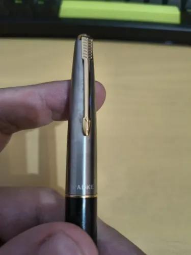 Caneta-tinteiro Parker Tampa de Aço Escovado - Made in USA
