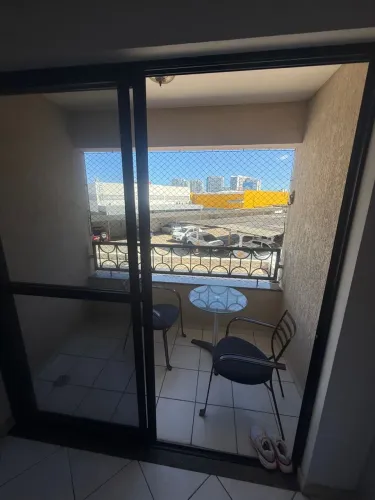 Alugo quarto para MULHER