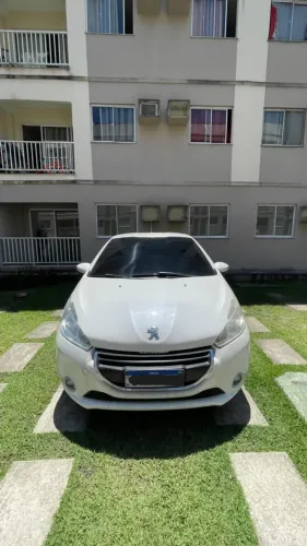 Peugeot 208 Active Pack 1.6 Flex 16V 5P Aut. 2015