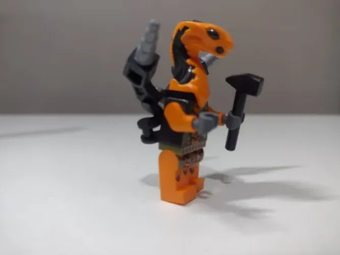 cobra mecânico com brocas (ninjago 740) do set 71767