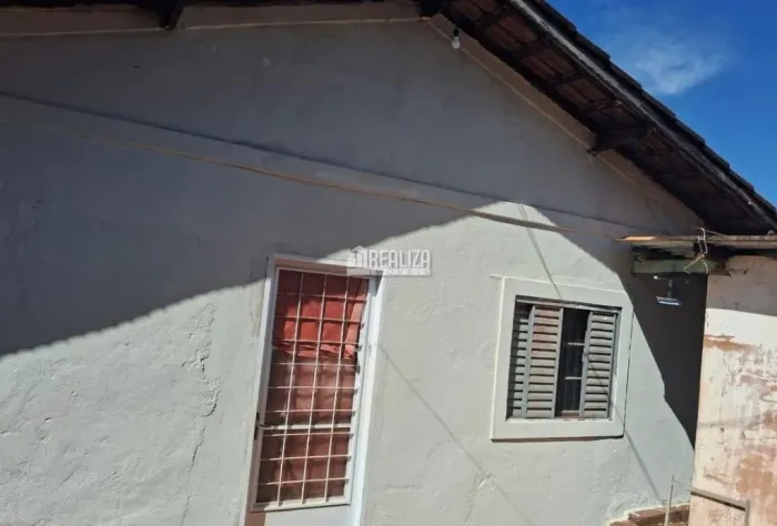 Venda de Casas / Padrão na cidade de Igarapava
