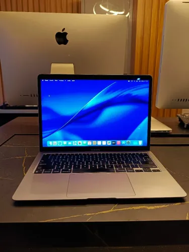 MacBook Air M1
