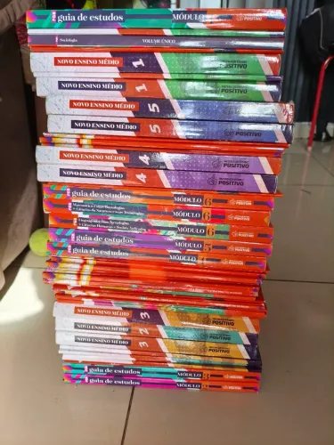 Vendo Material Didático 
