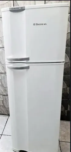 Vendo geladeira