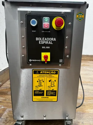 Boleadora de massas Reemaq