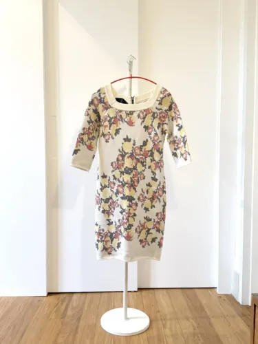 Vestido Coven tricô estampado M
