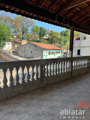 Casa com 2 Dormitórios e Terreno para Expansão em Francisco Morato, SP