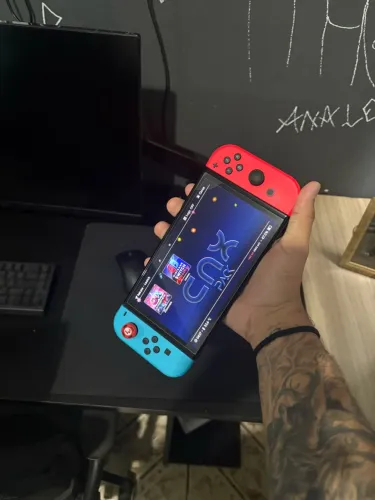 Nintendo switch OLED - desbloqueado