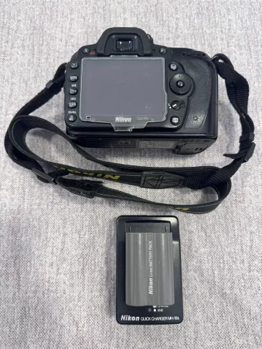 Nikon D90 com baixa contagem