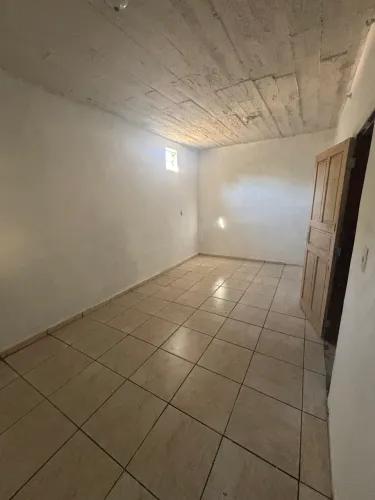 Vendo duas kitnet no bairro Santa Cruz, av dr simeao de Faria