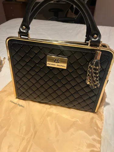 Bolsa Grande Carmen Steffens Original matelassê em couro. Nunca usada