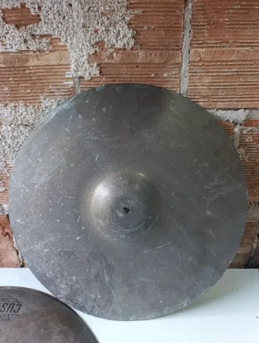 Prato latão gope 18