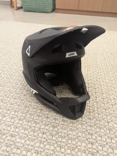 Capacete Leatt Gravity 1.0 MTB