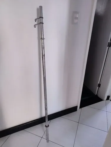 Barra Oca 1,5m Galvanizada Prata c/ Presilhas