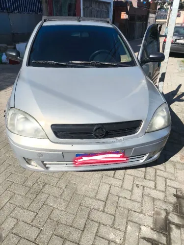 Chevrolet Corsa Sedan 1.0 MPFI 8V 71cv 4P 2004