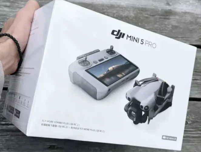 Vendo Drone dji mini 5 pro combo NOVO