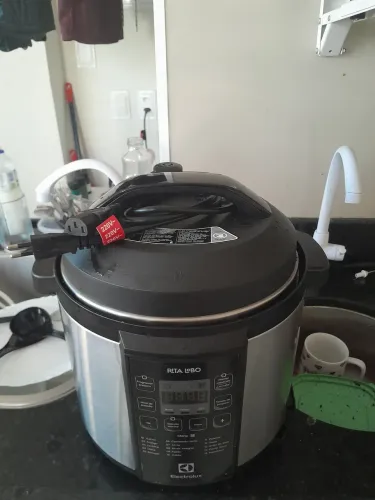 [R$ 200] Panela Rita Lobo - 6 Litros NOVINHA