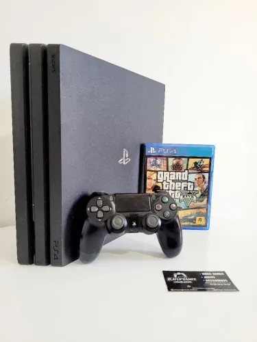 Playstation 4 PRO 1 TB + GTA V (Aceito Cartão)