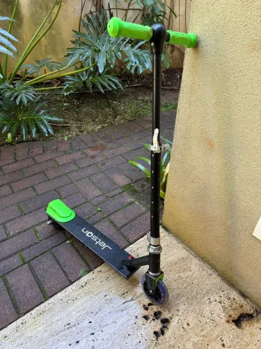 Patinete Elétrico Jetson Neo Kids