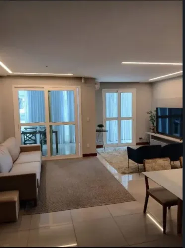 Apartamento mata da praia , 3 quartos transformado em 2