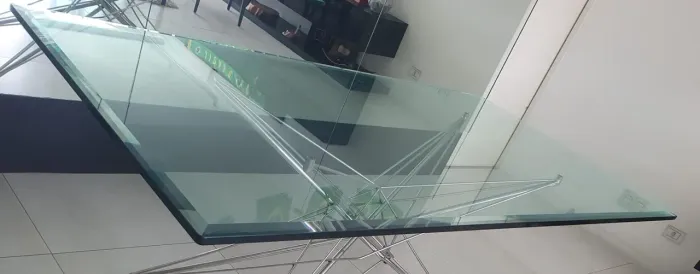 Mesa de Vidro com Base estrela