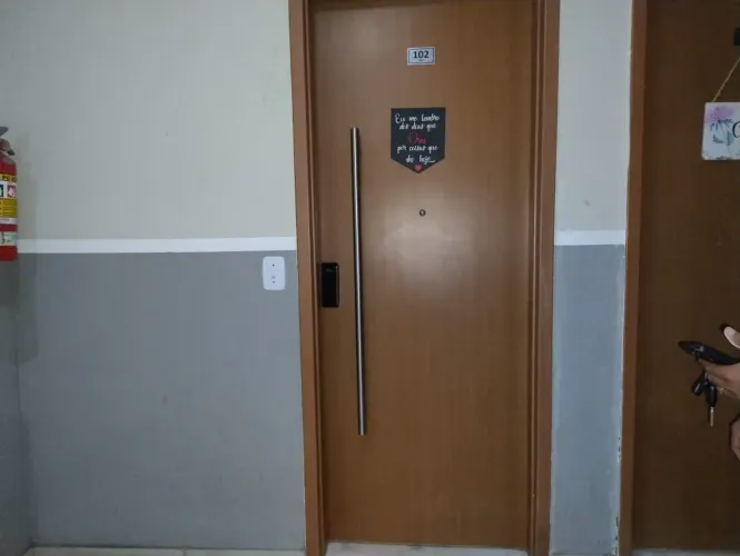 ALUGO EXCELENTE APARTAMENTO TÉRREO EM JARDIM PIEDADE COM 2 QUARTOS, GARAGEM, LAZER COMPLET
