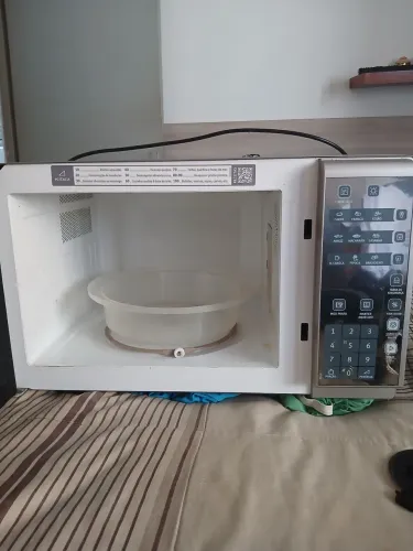 Micro- ondas Electrolux 31L