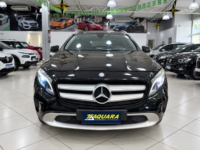 Mercedes-Benz GLA 200 Adv. 1.6/1.6 TB 16V Flex Aut. 2016