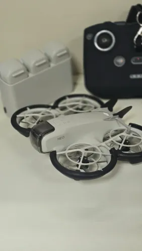 DJI NEO FLY MORE COMBO