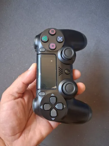Controle sem fio PS4 recarregável, novo na caixa.