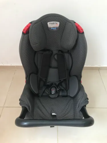 Cadeirinha de bebê para carro, assento inclinação. 0 a 25k Matrix Evolution Burigotto