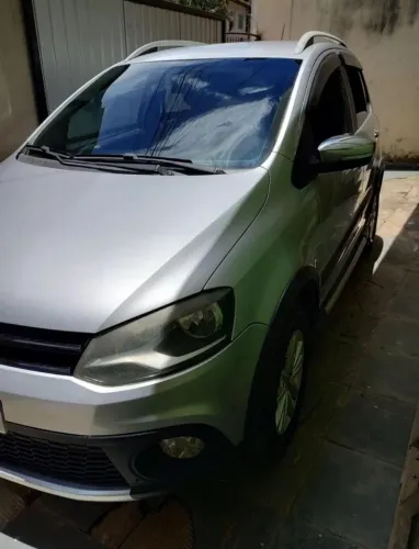 Volkswagen Crossfox 1.6 MI Total Flex 8V 5P 2013