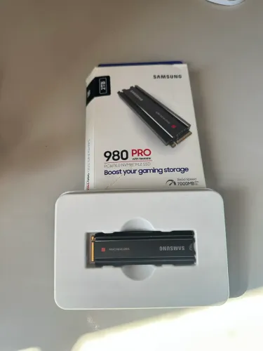 Samsung ssd 980 pro 2TB com dissipador de calor
