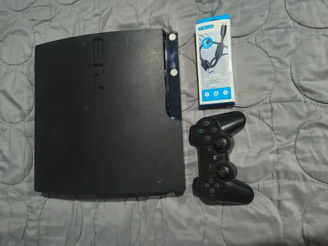Ps3 slim desbloqueado.
