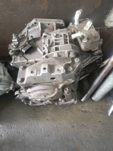 Vendo caixa de marcha câmbio automático virtus 1.0 tsi para conserto ou retirada de peças.