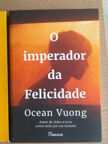 Livro - O imperador da felicidade - Ocean Voung - Usado