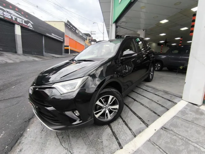 Toyota RAV4 2.0 Top 4X2 16V Aut. 2018