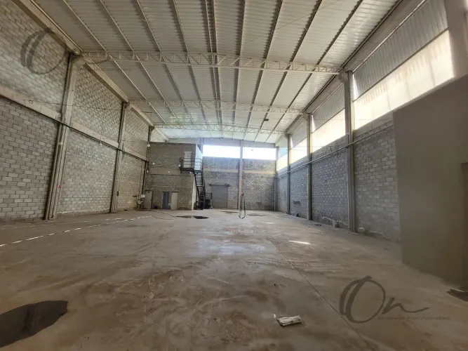 Galpão para Locação na Fazenda do Carmo, Vargem Grande Paulista, 740m², Ideal para Logísti