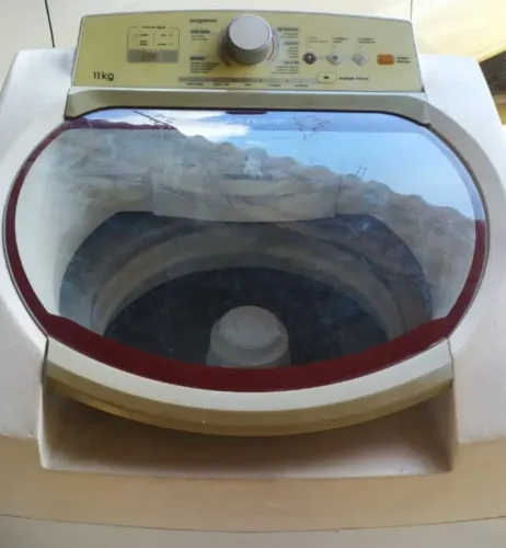 Maquina de lavar 