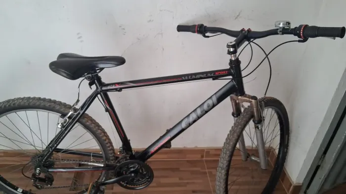 Bicicleta Caloi aro 26.