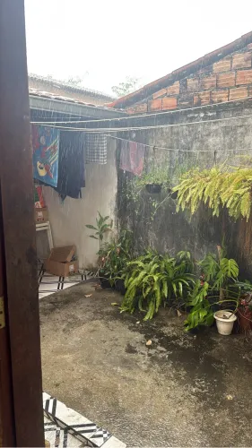 Vendo terrenos todo murado ,rua asfaltada e documentado