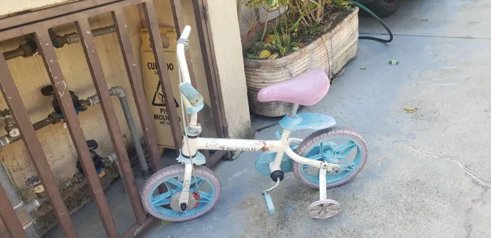 Bicicleta infantil aro 12 da frozen disney