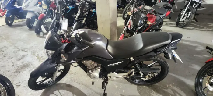 HONDA CG FAN 160 CINZA 2024 Shalon veículos Cariacica 