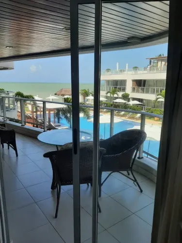 Lindo Apartamento 02 Suites Mobiliado Frente para a Piscina No Condomínio Dunas de Cotovel
